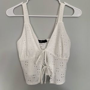 White tie up tank